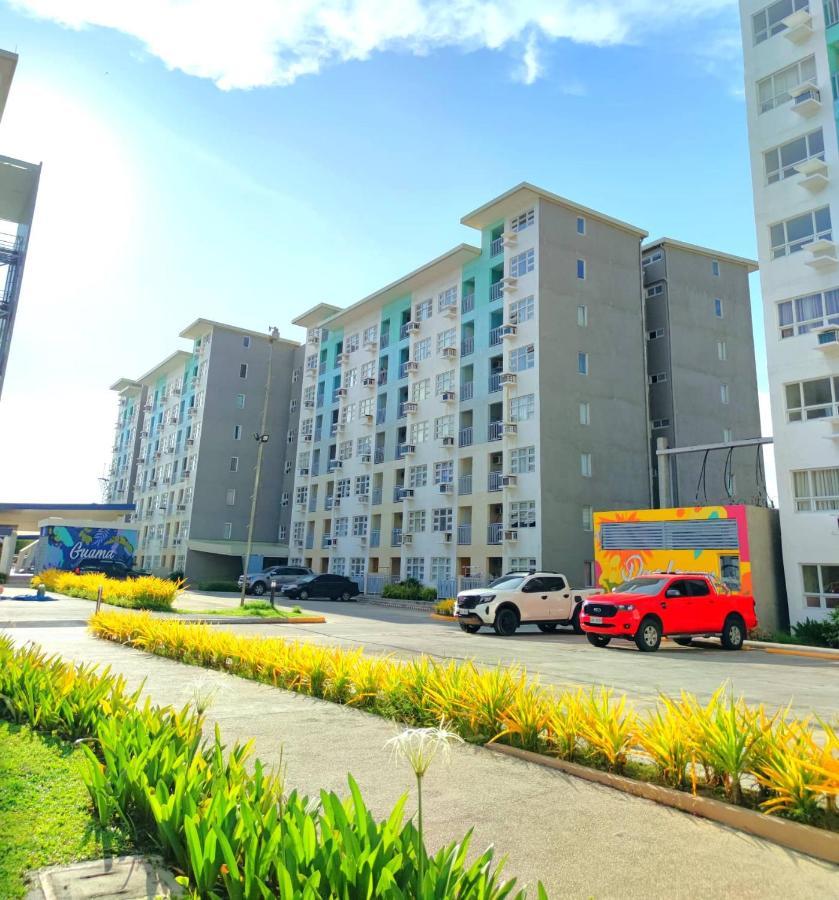 Davao Condo 2Br Pool Wifi Netflix Exterior photo