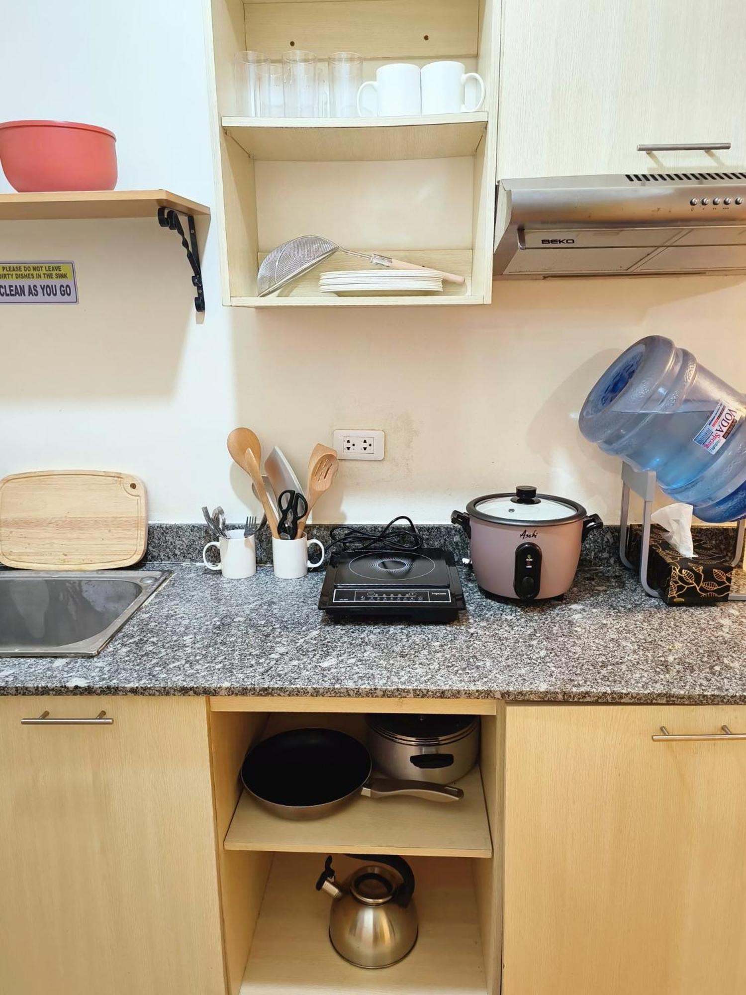 Davao Condo 2Br Pool Wifi Netflix Exterior photo